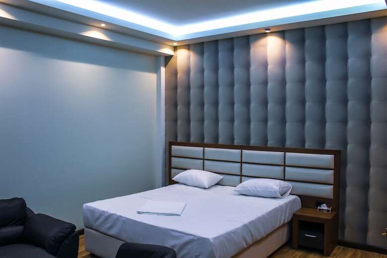 Venice Hotel