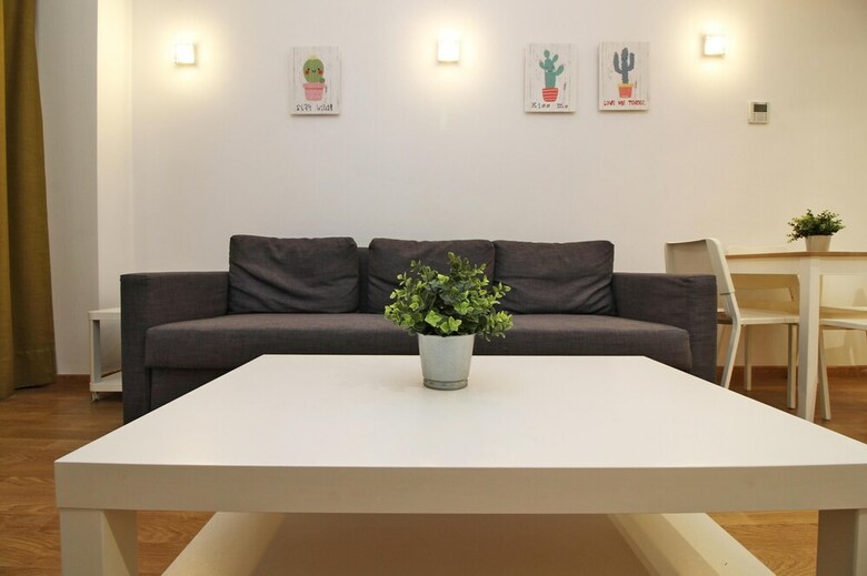 Apartamentos Del Parque Flats San Pablo