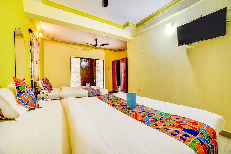 Hotel Fabexpress Purushottam Residency