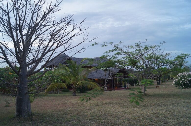 Posada Pangani Cliffs Lodge
