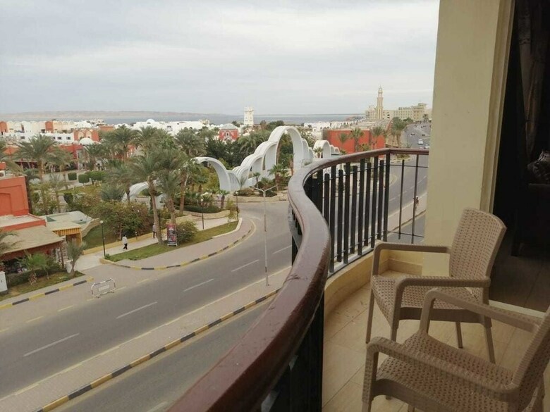 Arabia Sea View Apartment