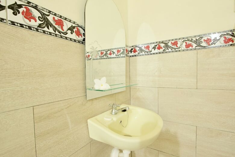 Bed & Breakfast Kubu Artha Bungalow Nusa Penida