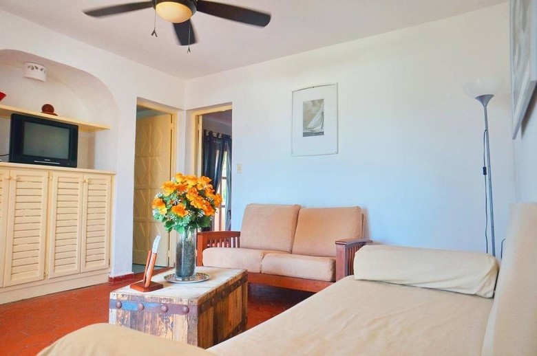 Aparthotel Los Corales Villas Ocean Front