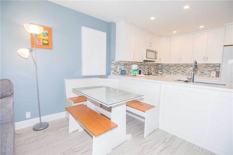 Kahana Sunset B5b - One Bedroom Condo