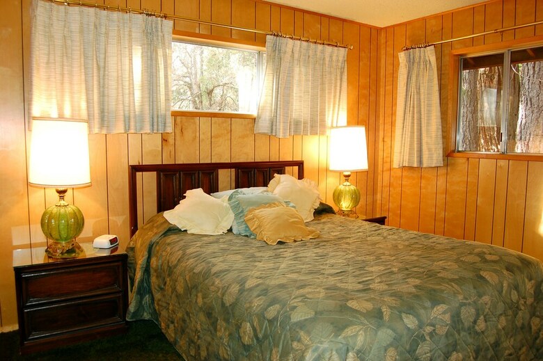 Hasting's Hideaway