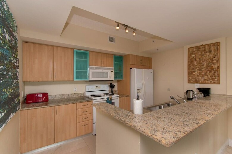 Apartamentos Stylish Modern 2bd/2bth Apt. Min To Beach