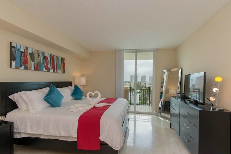 Apartamentos Stylish Modern 2bd/2bth Apt. Min To Beach