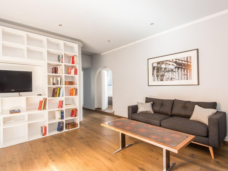 Rsh Barberini Luxury Modern Terrace Apartment