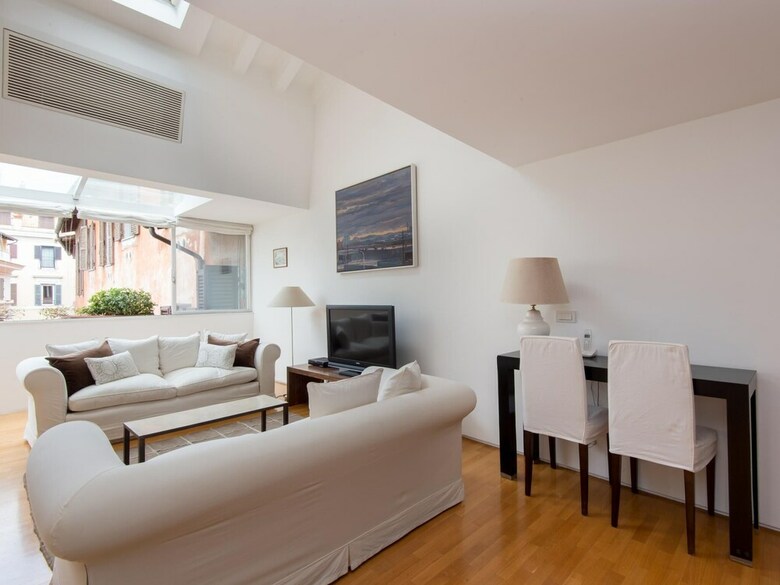 Rsh Lucina Design Terrace Apartment