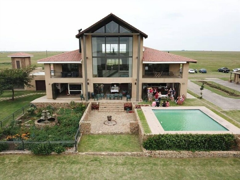 Villa R'new Pecan Farm & Wellness Centre