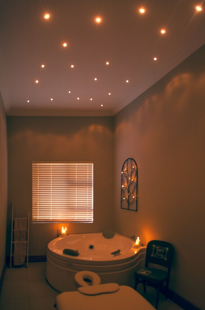 Villa R'new Pecan Farm & Wellness Centre
