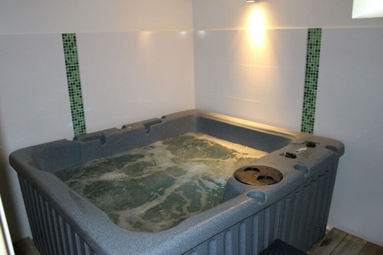 Bed & Breakfast Ferme-ch�teau de Cordey & Spa