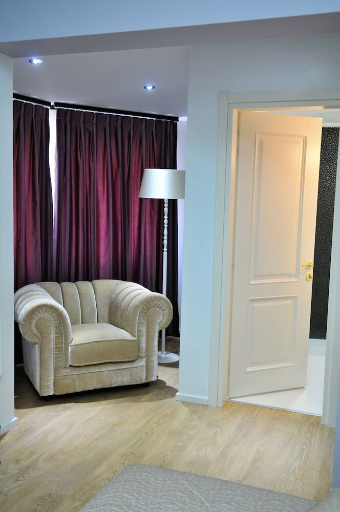 Golden City Hotel & My Spa