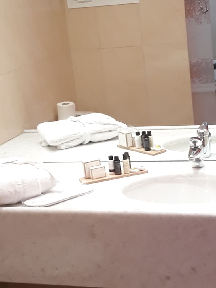 Hotel Anastazia Luxury Suites & Rooms