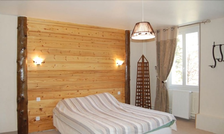 Hotel Chambres D'h�tes Joly Saint Sauveur