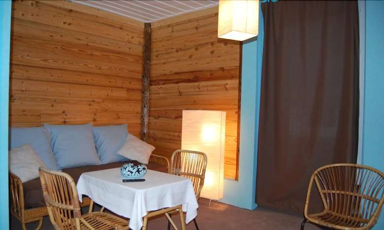 Hotel Chambres D'h�tes Joly Saint Sauveur
