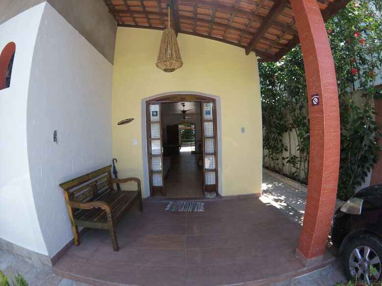 Hostal Bertioga Beach Hostel