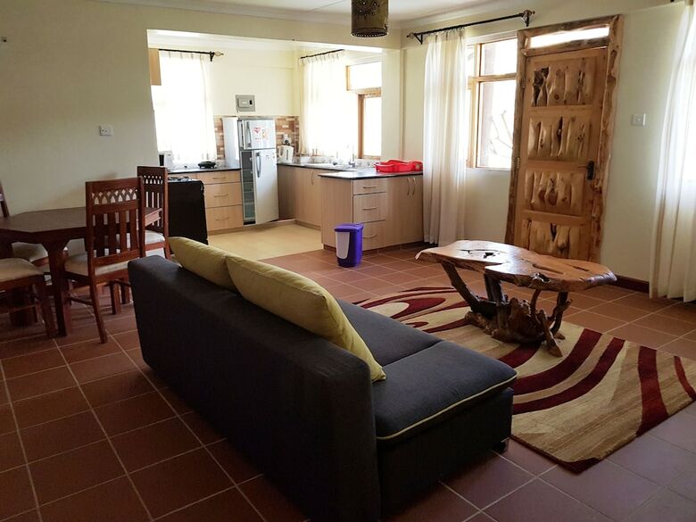 Ole Itiko Cottages