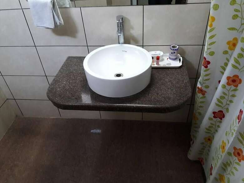 Hotel Raj Residency