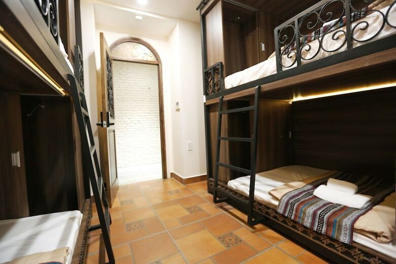 Hostal Aquarizon Boutique Hostel & City Bar