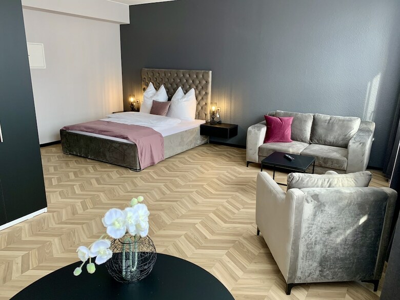 Hotel V Business Living Appartment
