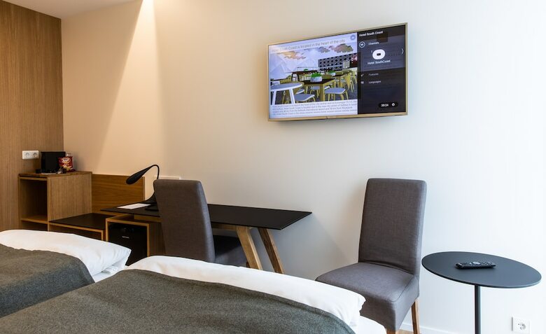 Hotel South Coast