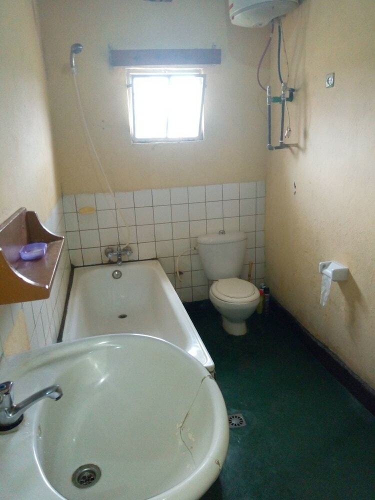 Bed & Breakfast East Africa Amazon Guest House