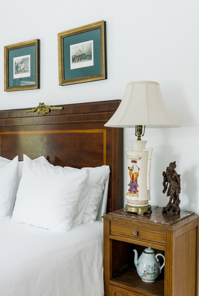 Hotel Merrill House