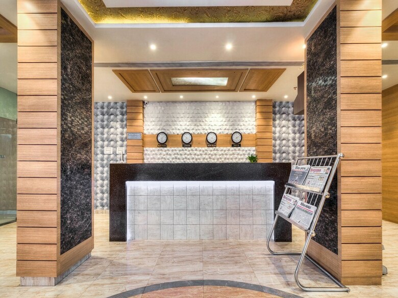 Hotel Capital O 28710 Mamta International