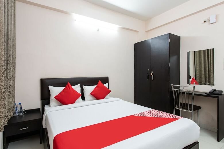 Oyo 27654 Hotel Grand Valley