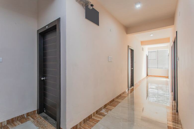 Oyo 27654 Hotel Grand Valley