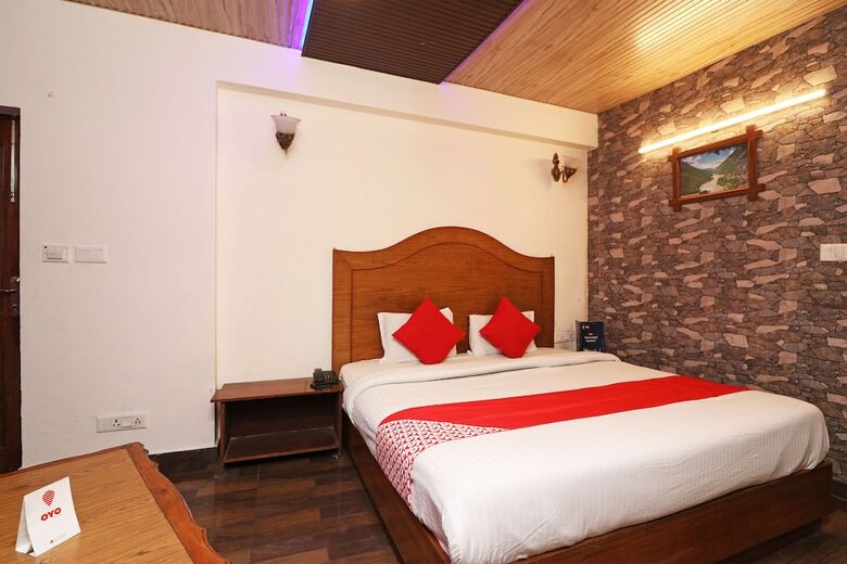 Hotel Oyo 19947 Akanksha Anand Plaza