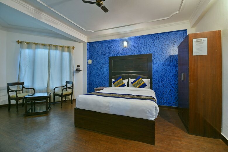 Hotel Oyo 24795 Hills Ascot
