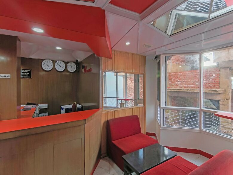 Hotel Oyo 22748 Barowalia Resorts