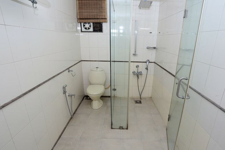 Hotel Oyo 28424 Coastal Residency