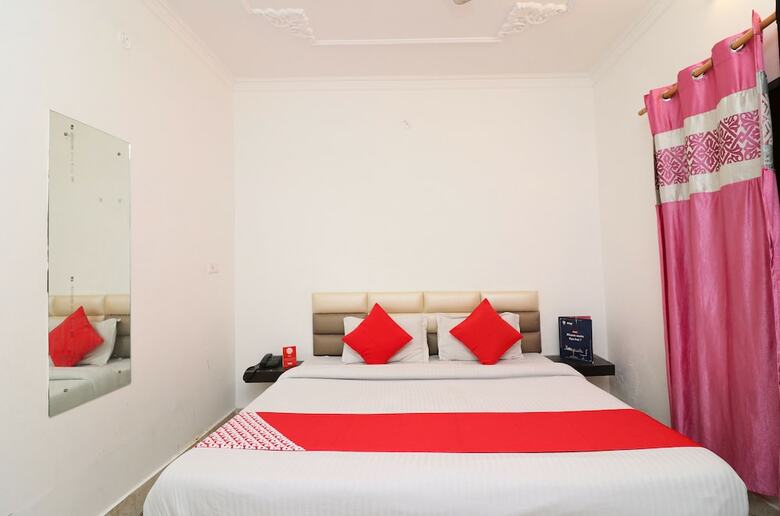Oyo 24137 Hotel Himalayan Village