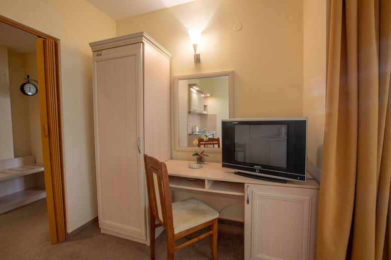 Aparthotel Apartment With Kitchenette In Avalon Complex