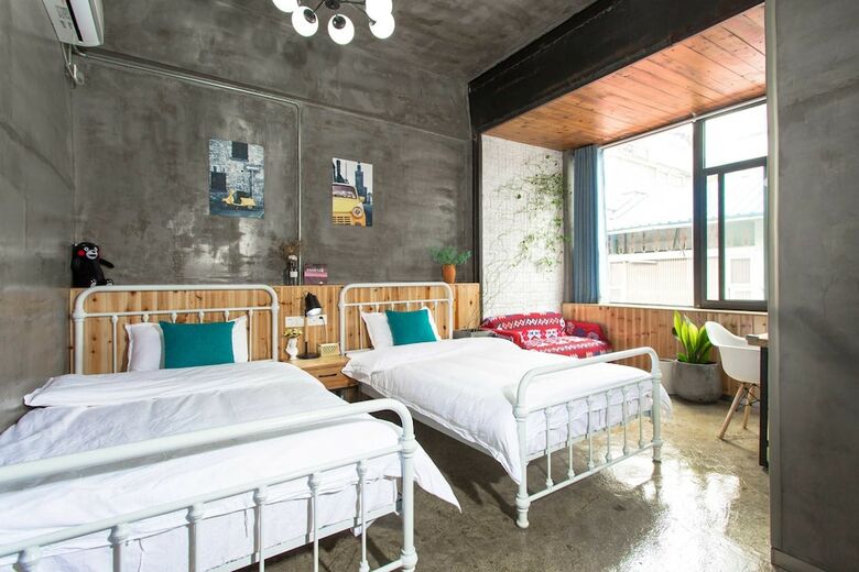 Hostal Tunxi Old Street Homestay