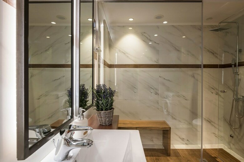 Sun Ray Luxury Aparthotel