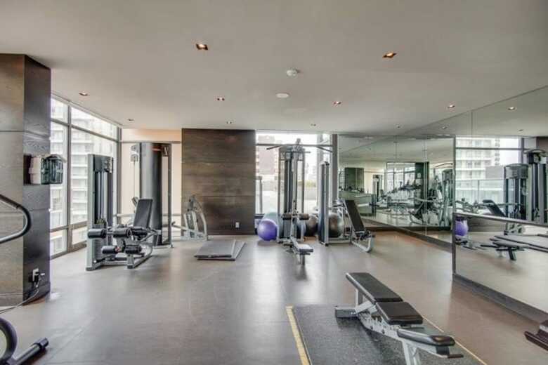 Apartamentos Luxury Yorkville Downtown Condo