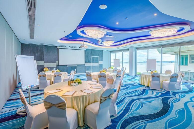 Hotel Centara Sonrisa Residences & Suites Sriracha
