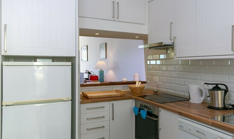 C12 - Sunshine Luz House By Dreamalgarve