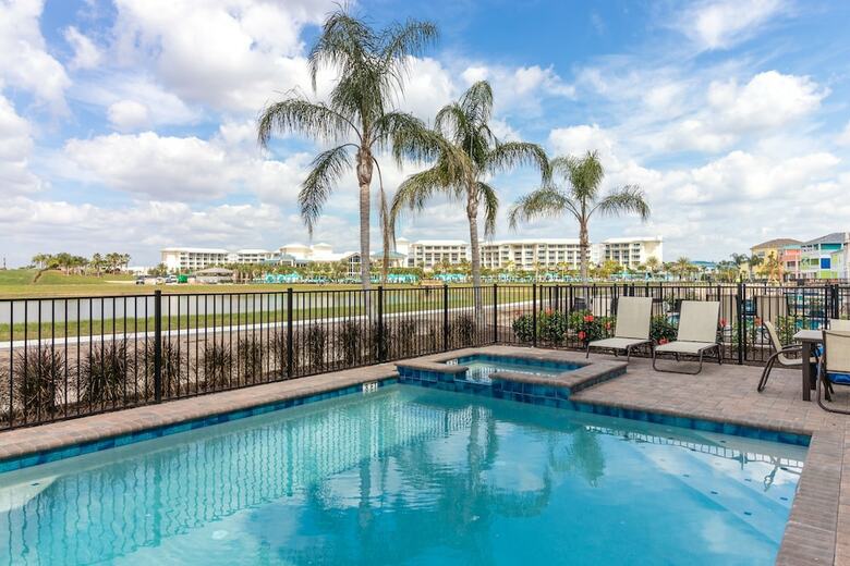 Hotel Margaritaville Cottages Orlando By Vstays