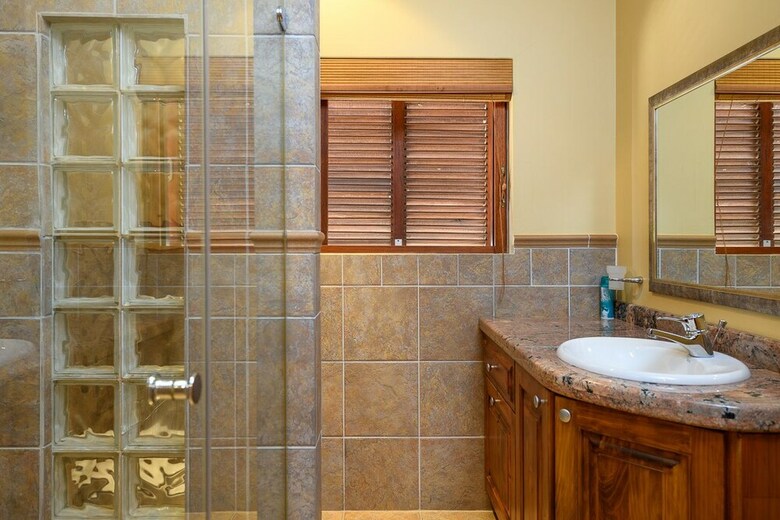 San Lameer Villa Rentals 11703