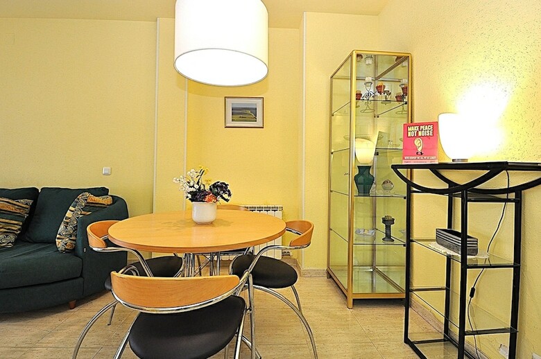 Apartment Llaverias-calafats 171