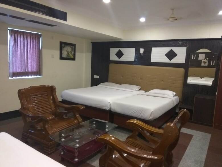 Hotel Aakash Residency