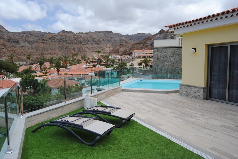 Villa Sunset Tauro