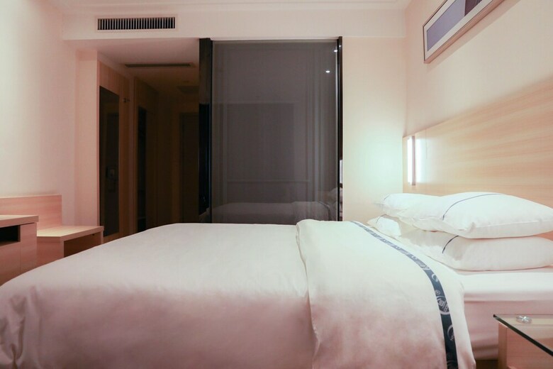 Hotel Cc Inn Guangzhou Renhe Station