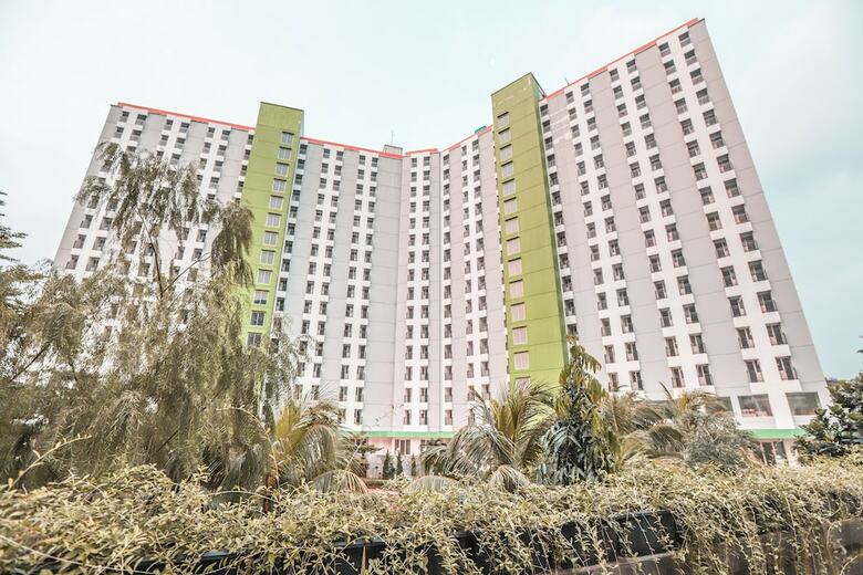 Hotel Oyo 498 Green Lake View Ciputat