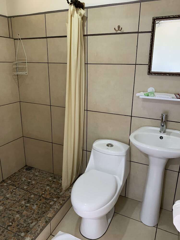Le Petit Hotel